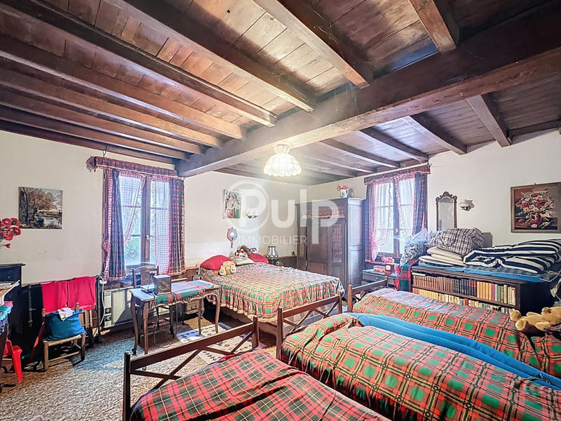 Maison - 144 m² - 6 pièces