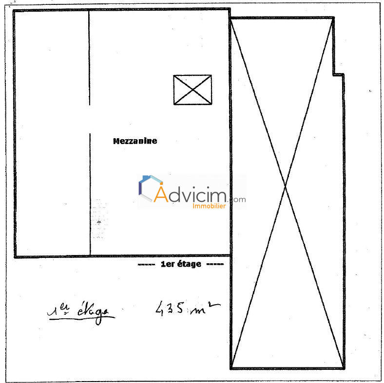 Entrepôt - 1 651 m²