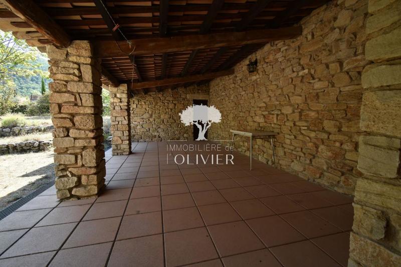 Propriété - 174 m² - 6 pièces