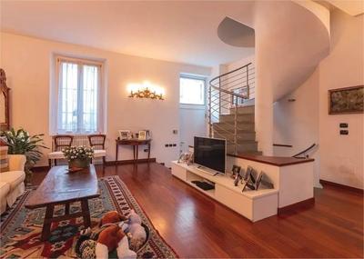 Maison - 185 m² - 6 pièces
