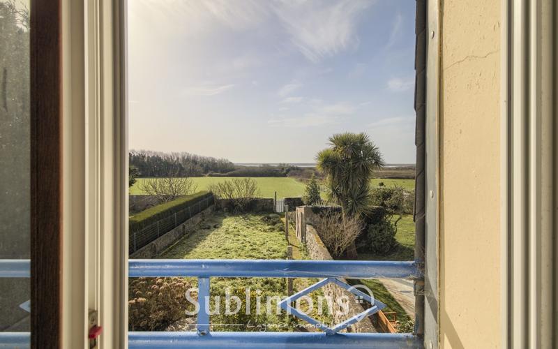 Maison traditionnelle - 97 m² - 5 pièces