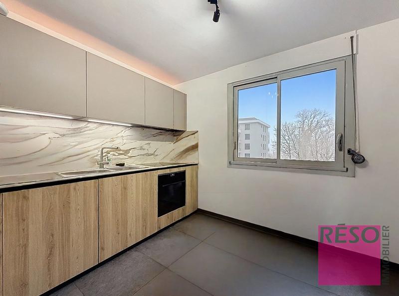 Appartement - 65 m² - 3 pièces