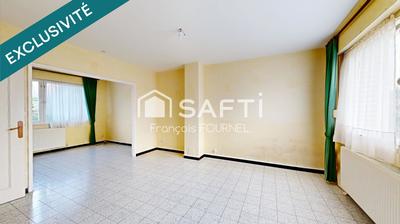 Maison - 87 m² - 5 pièces