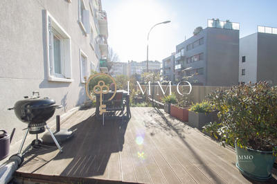 Appartement - 85 m² - 5 pièces