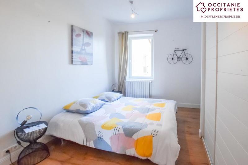 Propriété - 625 m² - 15 pièces