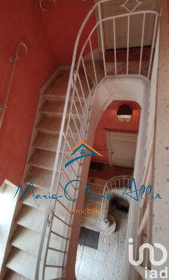 Appartement - 165 m² - 6 pièces