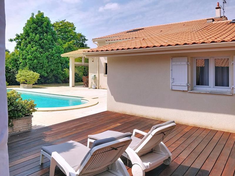 Maison - 152 m² - 6 pièces