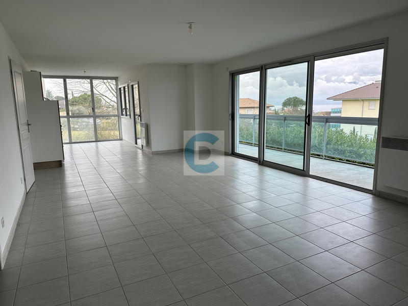 Appartement - 107 m² - 4 pièces