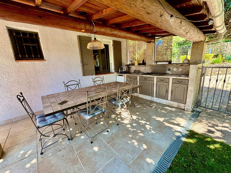 Villa - 148 m² - 6 pièces