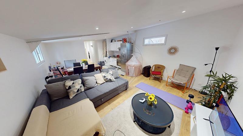 Local commercial - 190 m² - 6 pièces