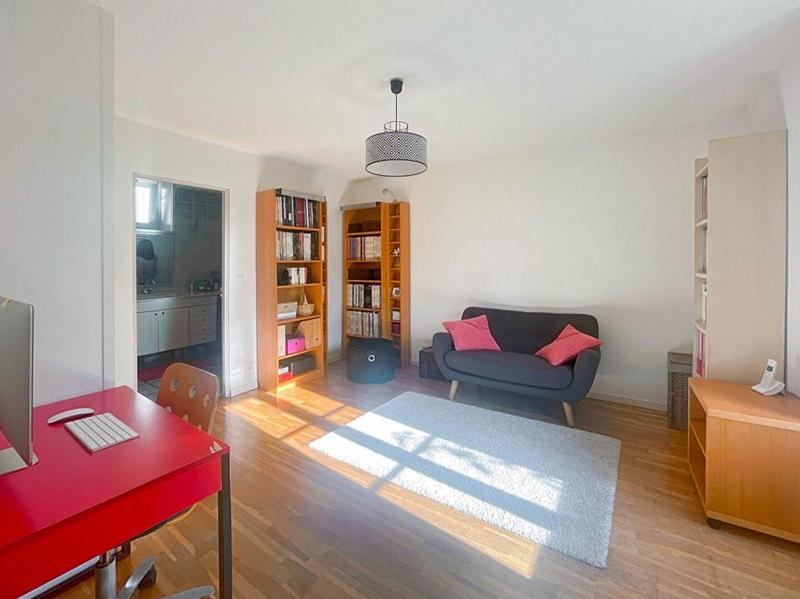 Maison - 140 m² - 7 pièces