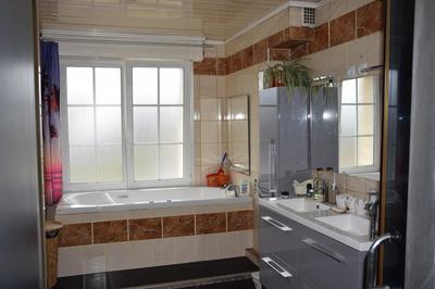 Maison - 145 m² - 7 pièces