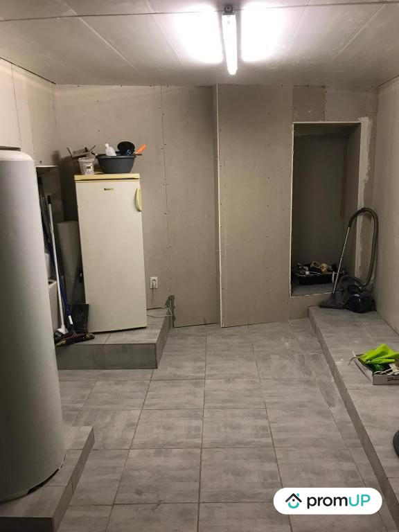 Maison - 295 m² - 9 pièces