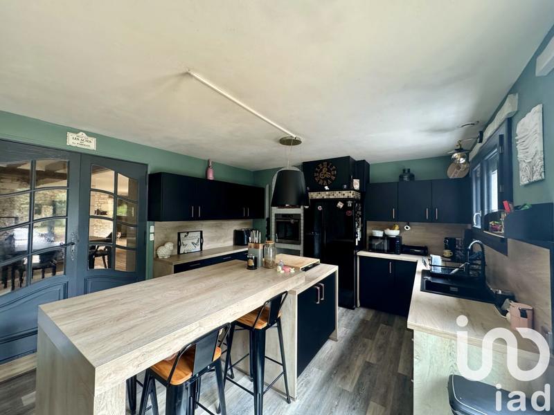 Maison - 272 m² - 6 pièces