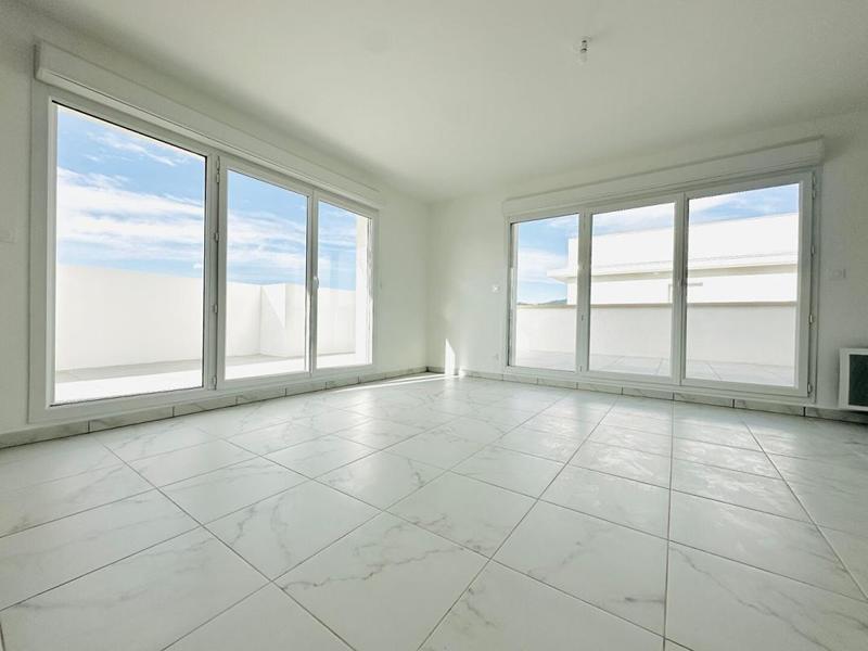 Appartement - 101 m² - 4 pièces