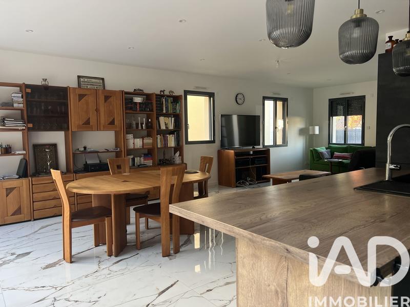 Maison - 183 m² - 6 pièces