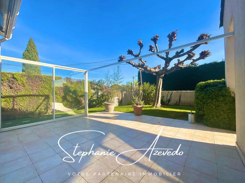 Villa - 90 m² - 4 pièces