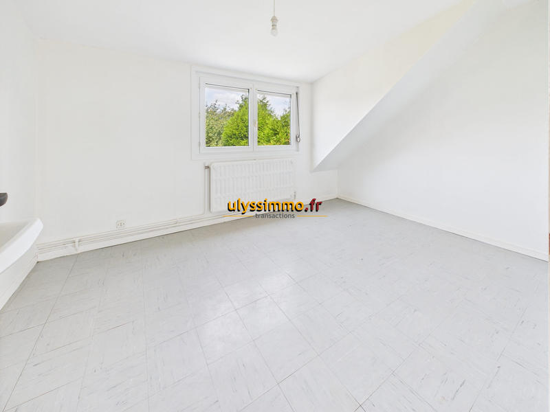 Maison - 83 m² - 5 pièces