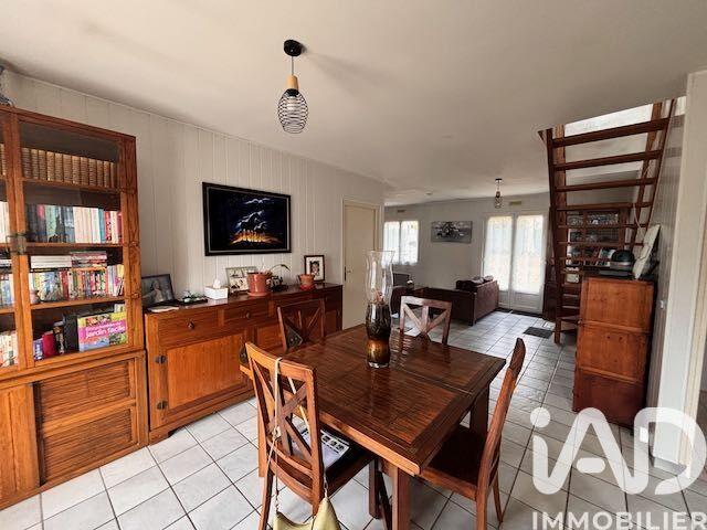 Maison - 120 m² - 4 pièces