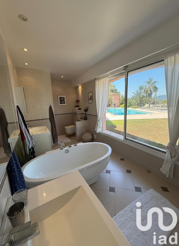 Maison de maîtres - 320 m² - 10 pièces