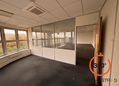 Bureau - 213 m²