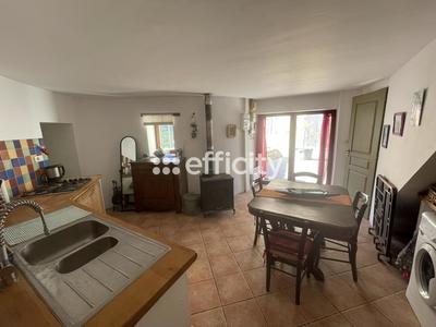 Maison de village - 140 m² - 6 pièces