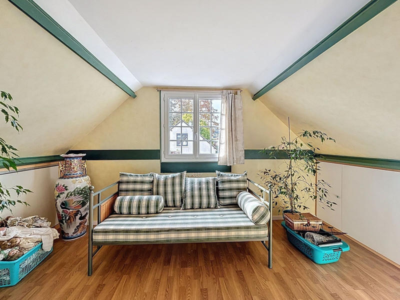 Maison - 98 m² - 5 pièces