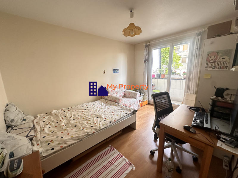 Appartement - 82 m² - 4 pièces