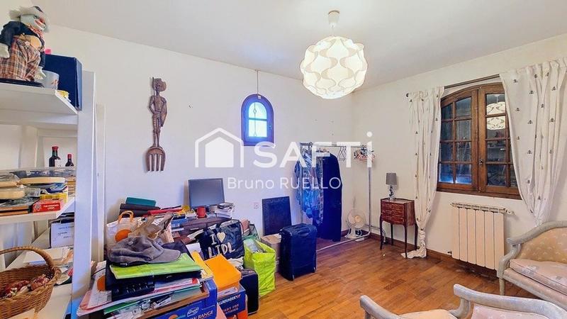 Maison - 159 m² - 6 pièces