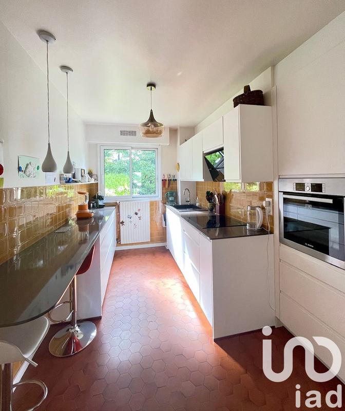 Appartement - 97 m² - 5 pièces