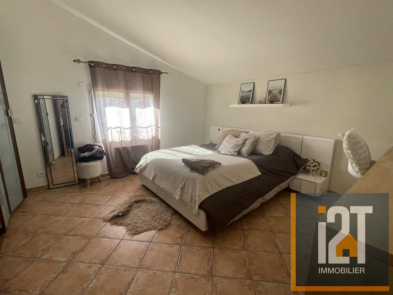 Villa - 142 m² - 6 pièces