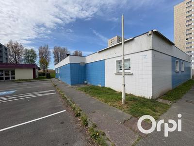 Immeuble - 213 m² - 1 pièce