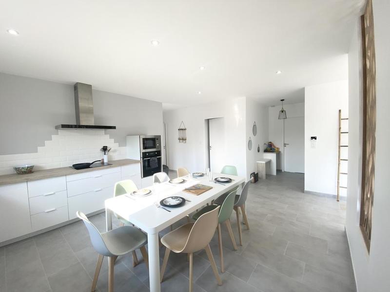 Maison - 137 m² - 5 pièces