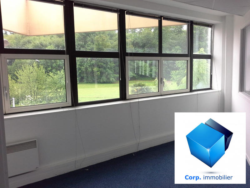 Bureau - 600 m²
