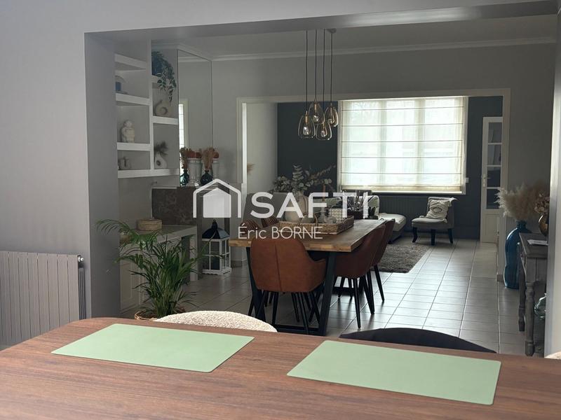 Maison - 200 m² - 8 pièces