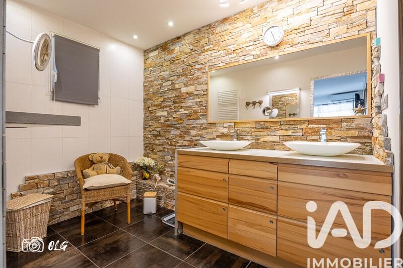 Maison - 162 m² - 5 pièces