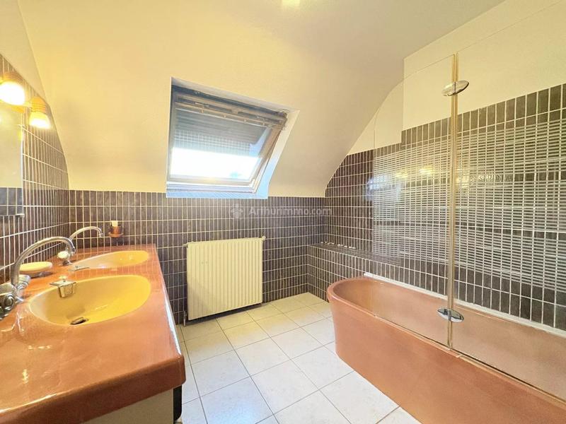 Maison - 124 m² - 6 pièces