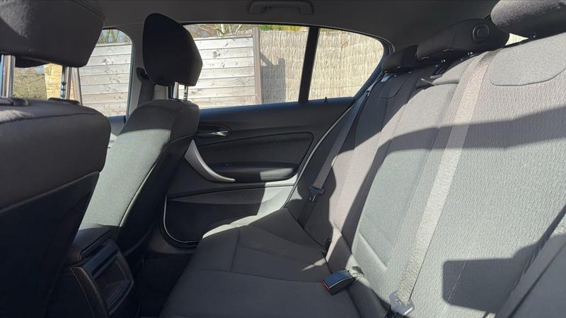 Bmw Série 1 (F21) 118d 143 Bva Business