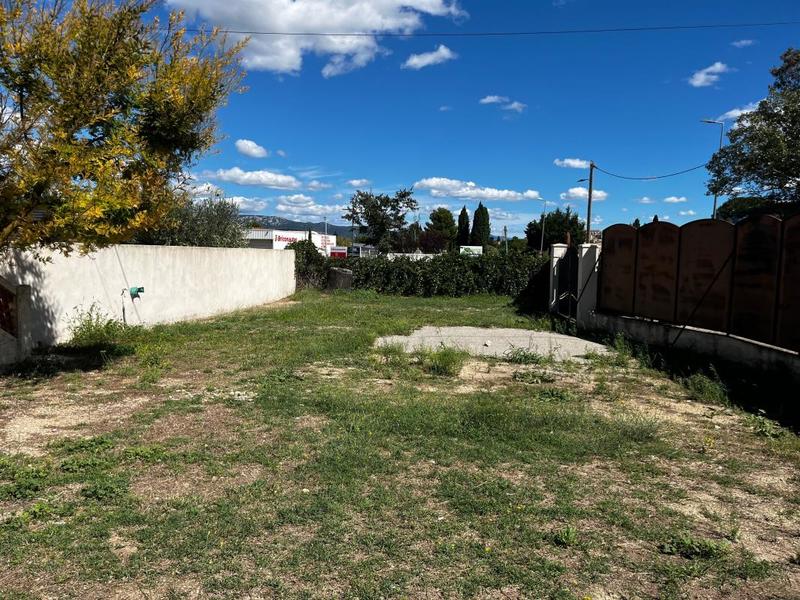 Maison - 186 m² - 8 pièces