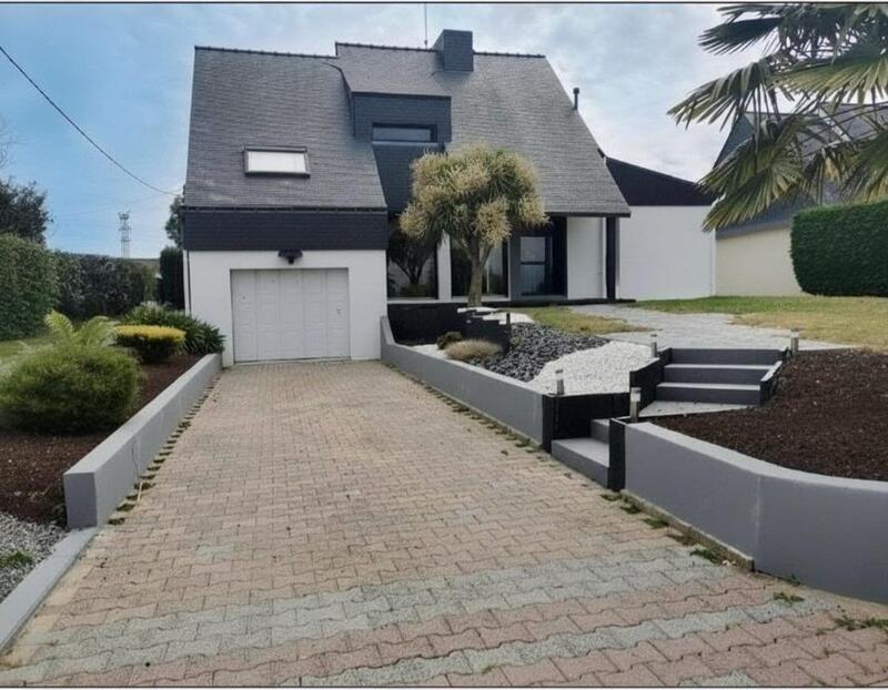 Maison - 140 m² - 6 pièces