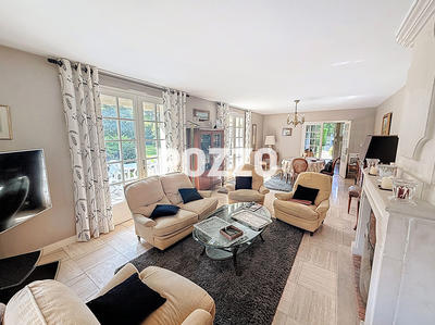 Maison - 172 m² - 6 pièces