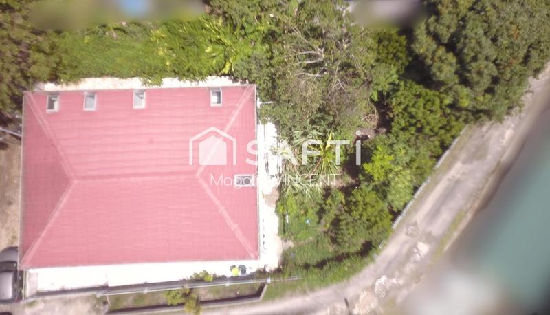 Maison - 262 m² - 10 pièces