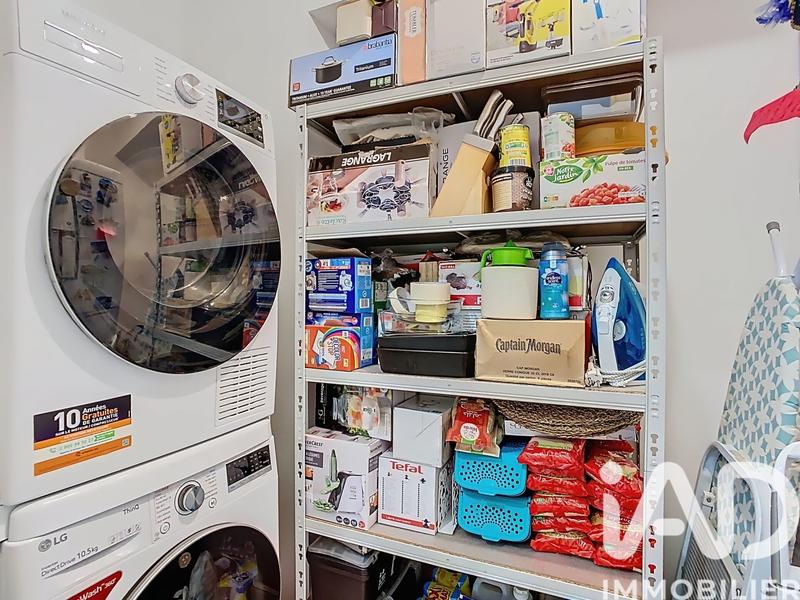 Appartement - 80 m² - 4 pièces