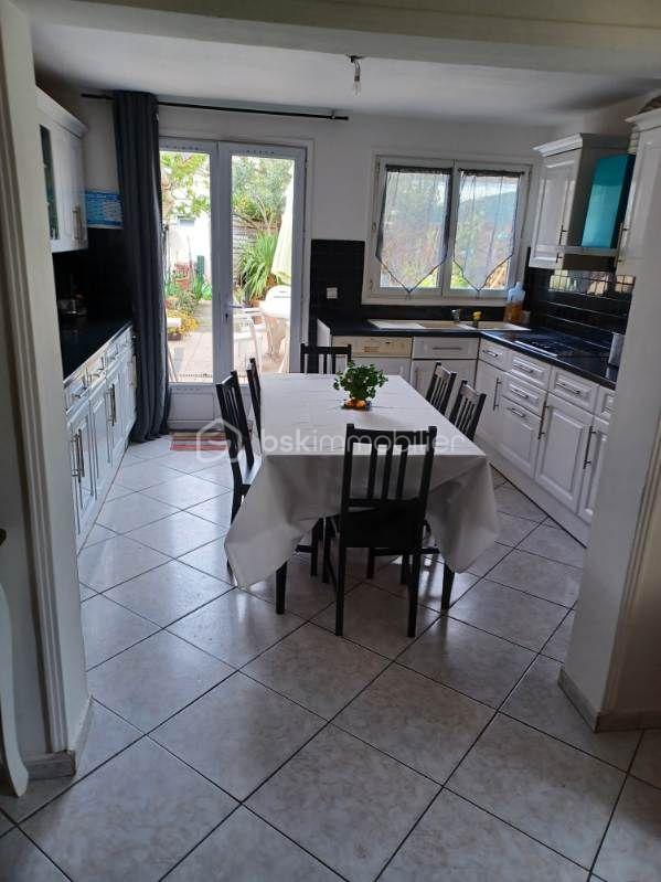 Maison de ville - 136 m² - 7 pièces