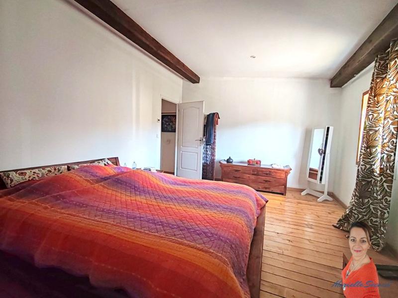 Maison - 248 m² - 9 pièces