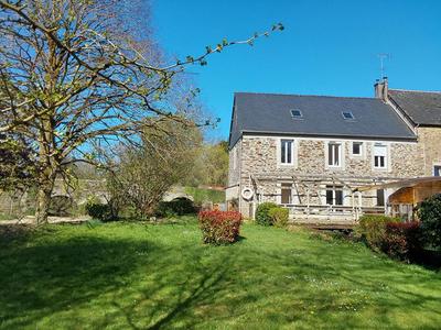 Maison - 170 m² - 5 pièces