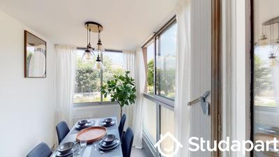 Chambre - 13 m² - 1 pièce