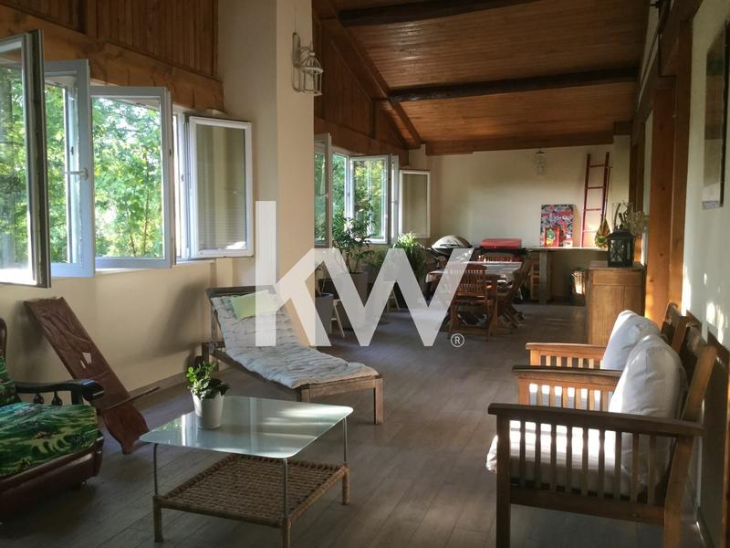 Appartement - 211 m² - 4 pièces