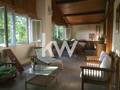 Appartement - 211 m² - 4 pièces