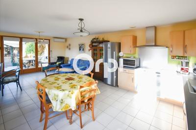 Immeuble - 180 m² - 5 pièces